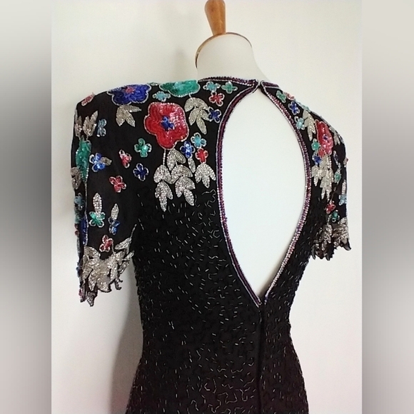 SCALA BEADED DRESS WITH SEQUINED FLORAL PATTERN - Picture 3 of 8